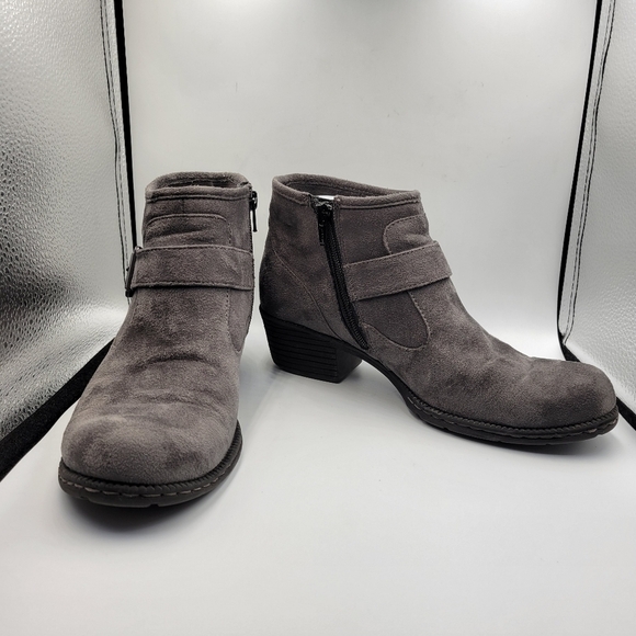 boc Gray Block Heel Faux-Suede Booties Sz 8.5 - Picture 1 of 10